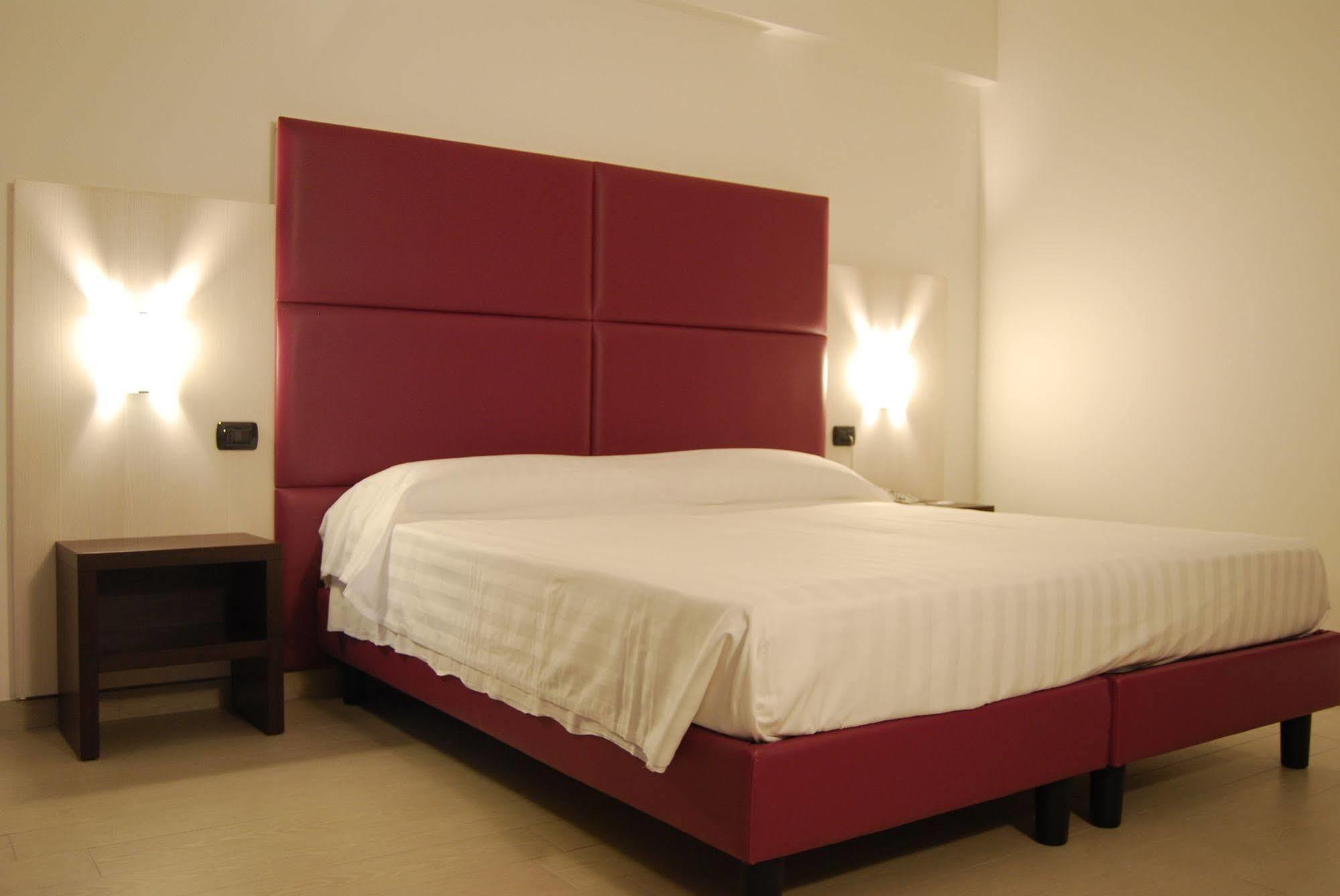 Maestrale Resort Hotel - Grosseto Eksteriør bilde