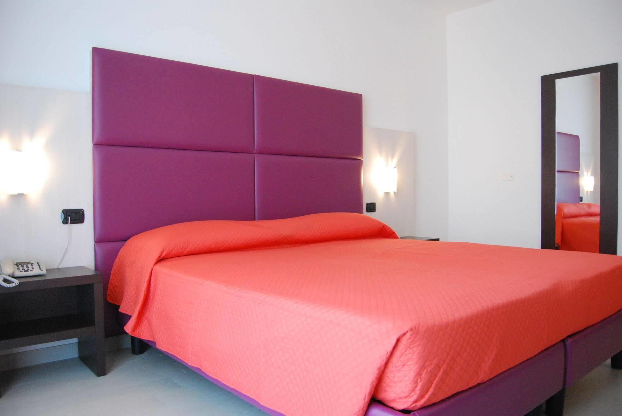 Maestrale Resort Hotel - Grosseto Eksteriør bilde